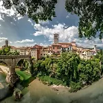 Incantevole Vista Dalle Mura Del Castello. Apartmán Gradisca dʼIsonzo