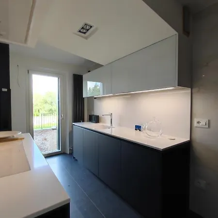 Incantevole Vista Dalle Mura Del Castello. شقة