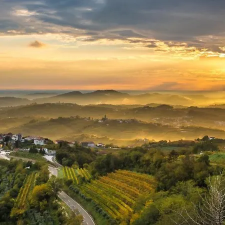Incantevole Vista Dalle Mura Del Castello. Διαμέρισμα *