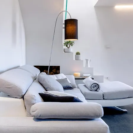 Incantevole Vista Dalle Mura Del Castello. شقة