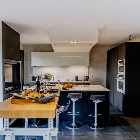 شقة Incantevole Vista Dalle Mura Del Castello. *